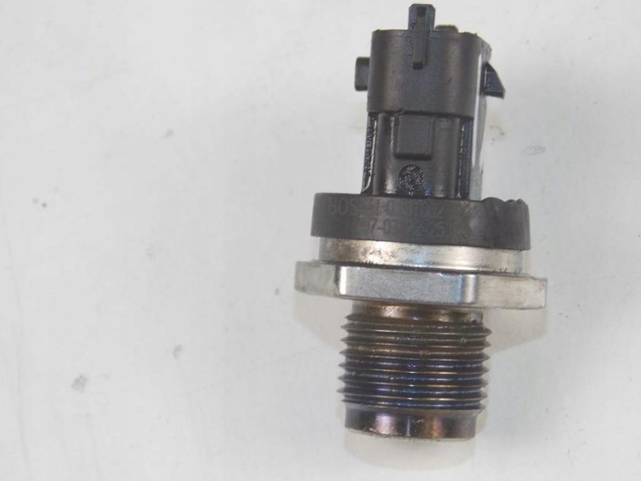 CZUJNIK CIŚNIENIA PALIWA BRAVO II 1.9 8V