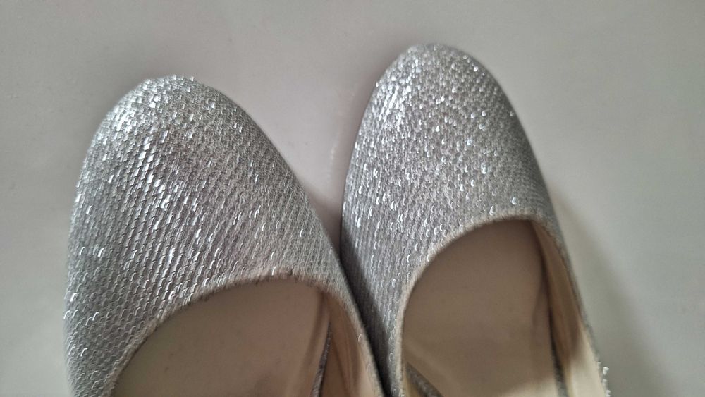 buty czółenka roz38 srebrne wkładka 24 / nowe obcas 7cm /