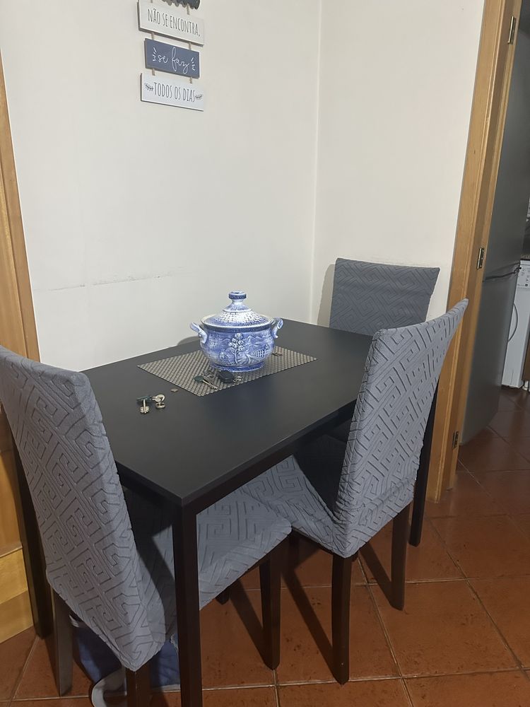 So a mesa de jantar