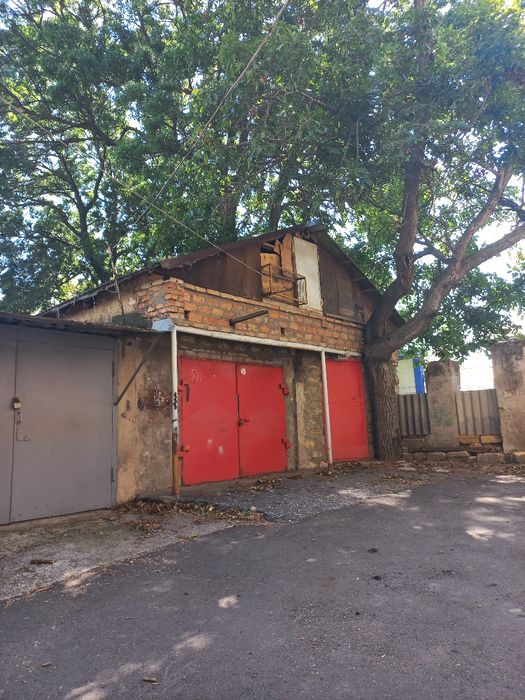 Продам 2-х этажный Гараж Р-н Ивановский Мост