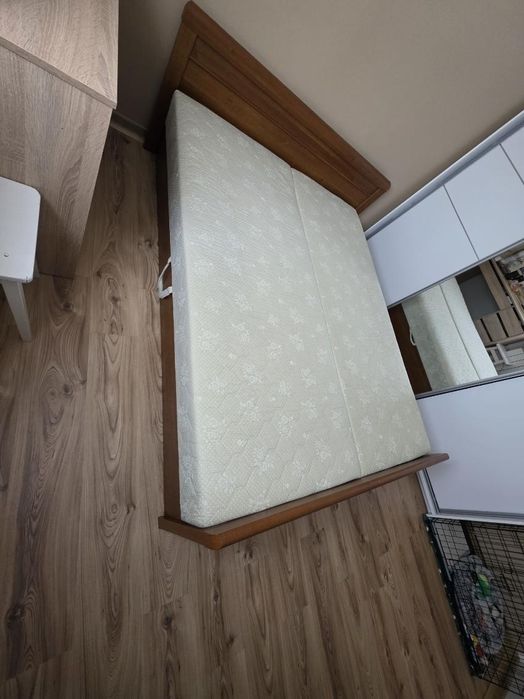 Sprzedam łóżko małżeńskie