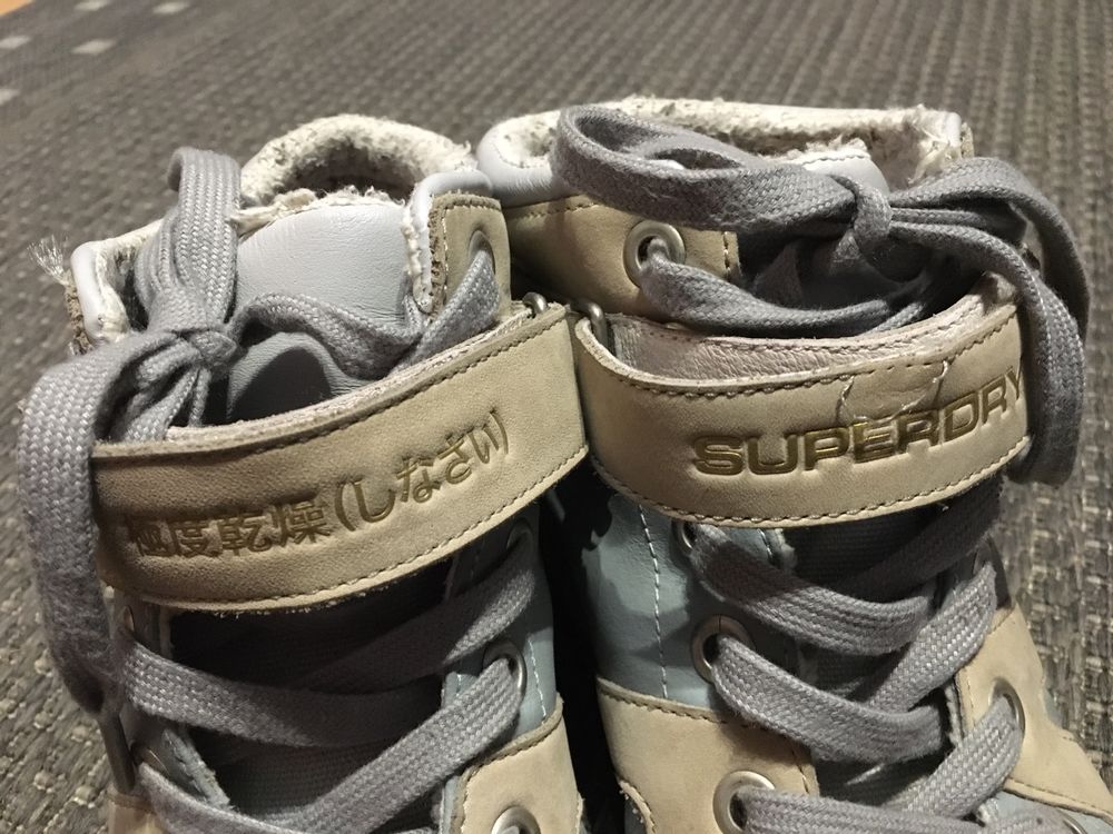 Superdry buty na koturnie wewnątrz 38