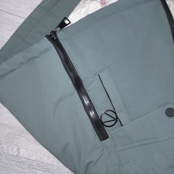 Куртка на дівчинку ( весна , осінь)