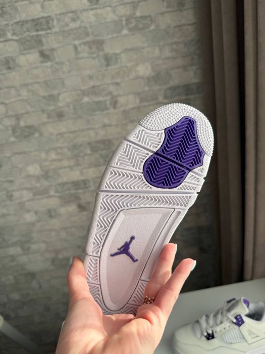 Nike Air Jordan 4 Retro
