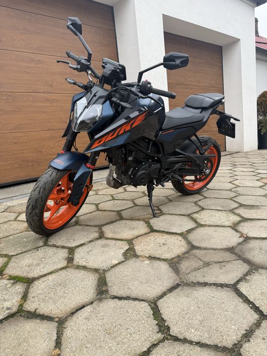 Ktm duke 125  2024
