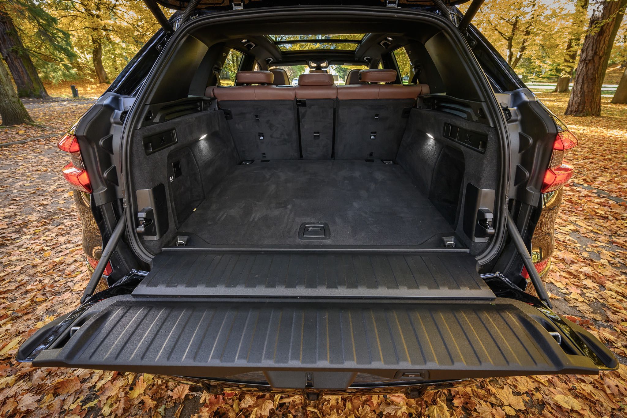 Wynajem SUV BMW X5 40d xDrive M Sport Wypożyczalnia samochodów