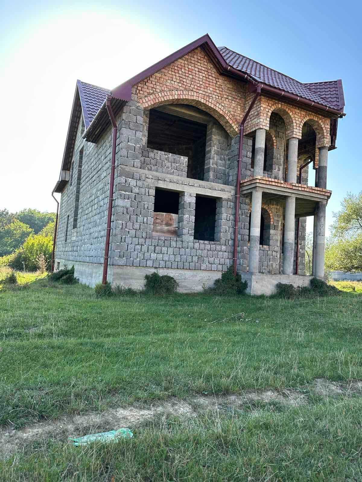 Продається будинок в Нижній Апші