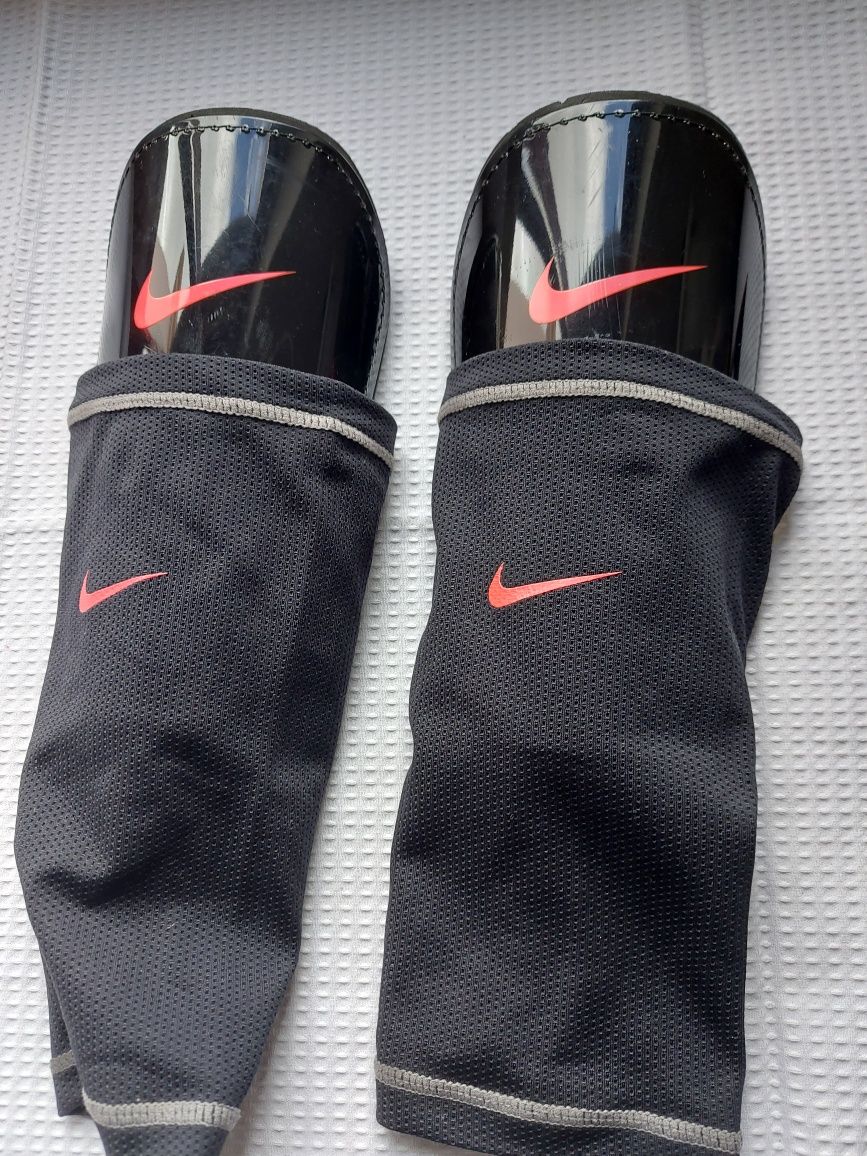 Caneleiras de Futebol da Nike - Adulto - Tam° L/G