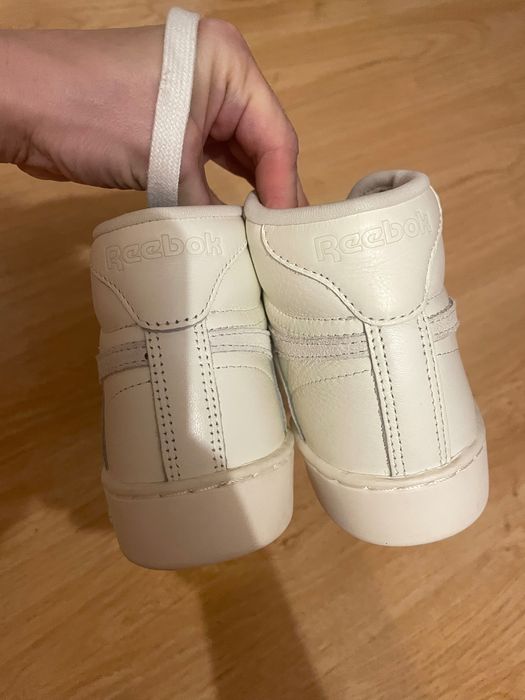 Кожаные кроссовки кеды reebok