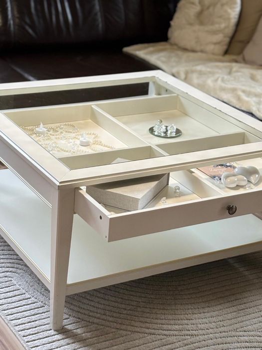 Stolik Ikea z szufladą