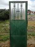 Portas em metal..