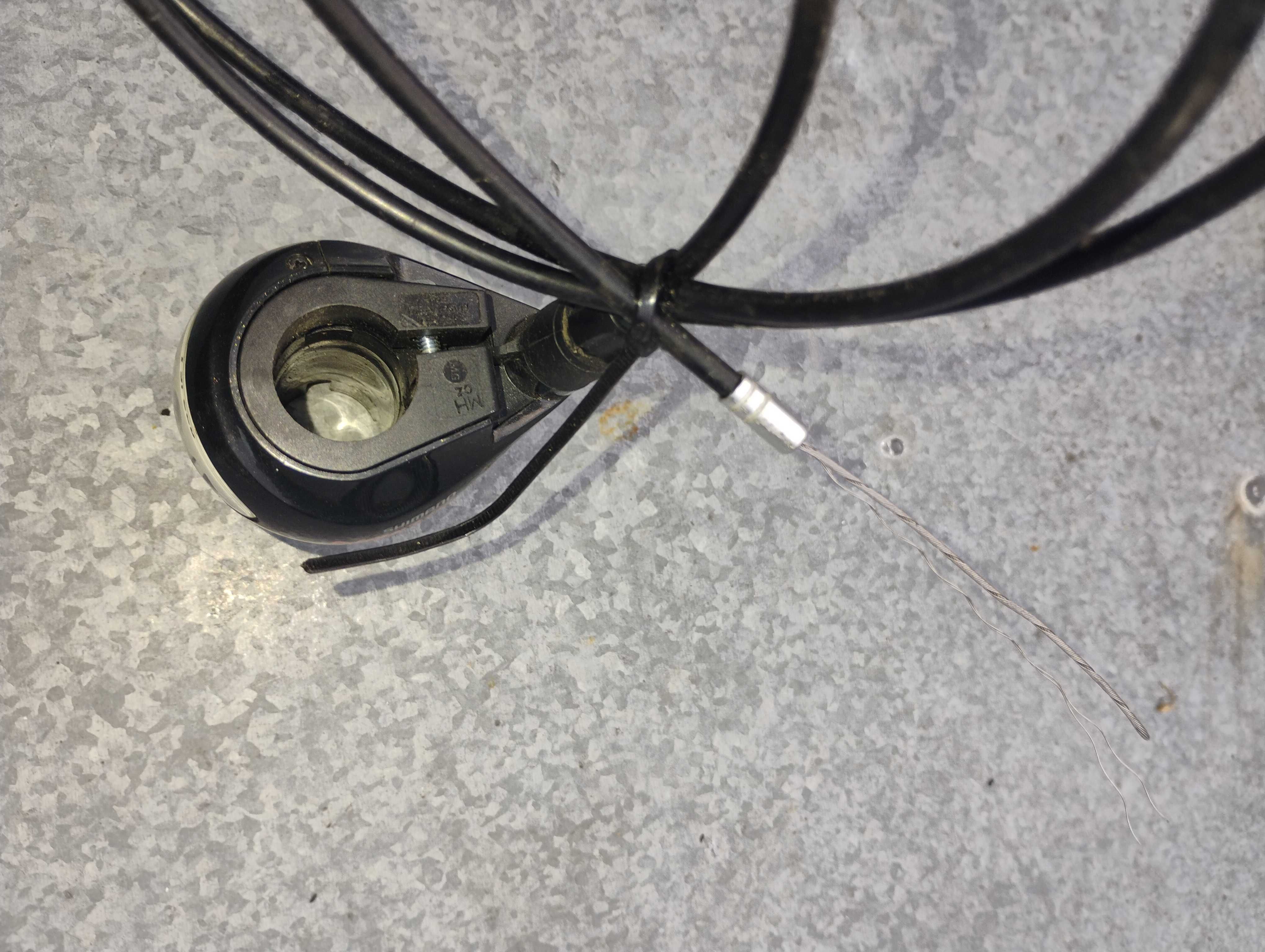 manetka Nexus Shimano 7 biegów z linka stan dobry , z niemiec