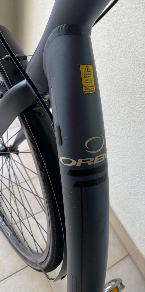 Bicicleta Orbea com quadro de alumínio