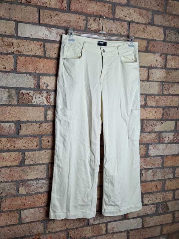 Spodnie z szerokimi nogawkami cargo jeansowe bawełna 44 16 XXL short
