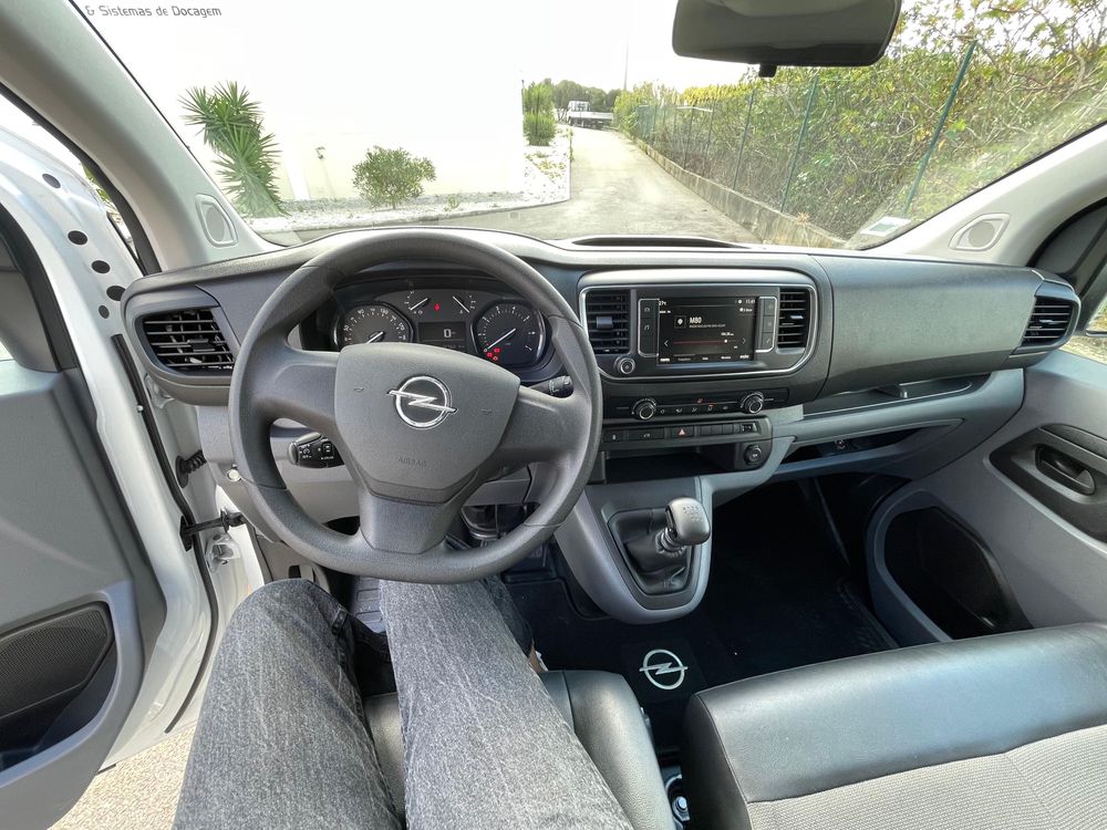 Opel Vivaro 120cv longa (iva dedutivel)