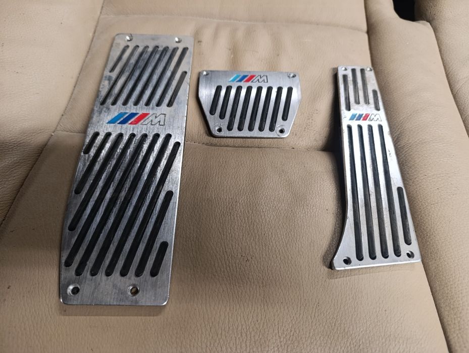 BMW E60 nakładki na pedały