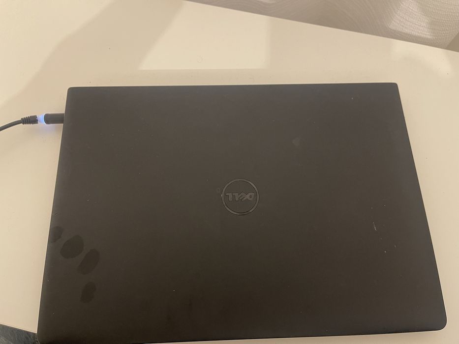 Portatil marca DELL