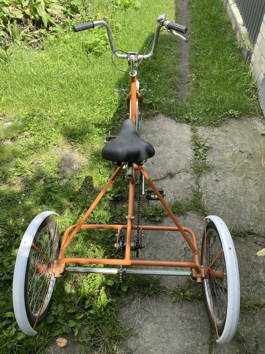 Триколісний велосипед