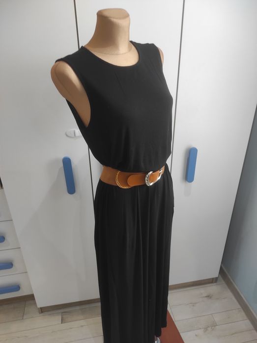 Czarna sukienka maxi Janina