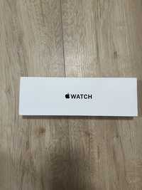 Apple Watch SE (2nd) 40mm Midnight Aluminum Case with Midnight Band
