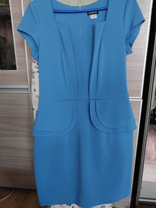 Sukienki rozm 38, M oraz L