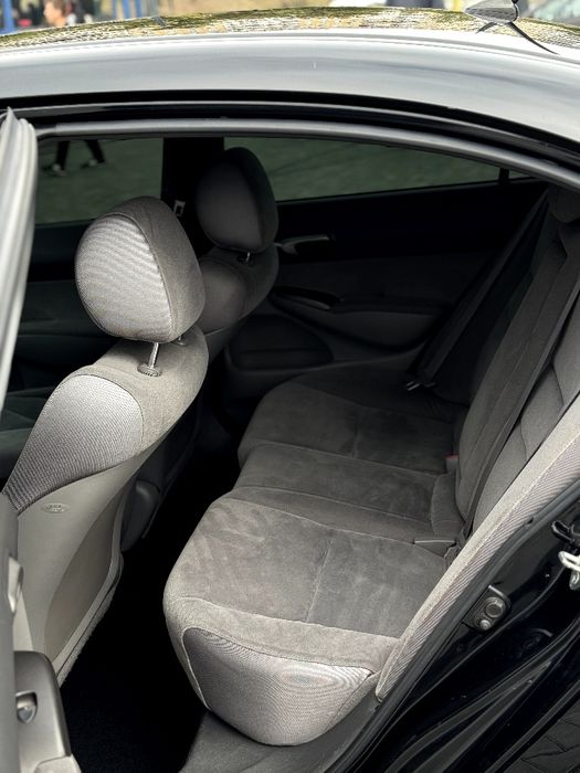 В продаже Honda Civic 2008 года 1.3 гибрид