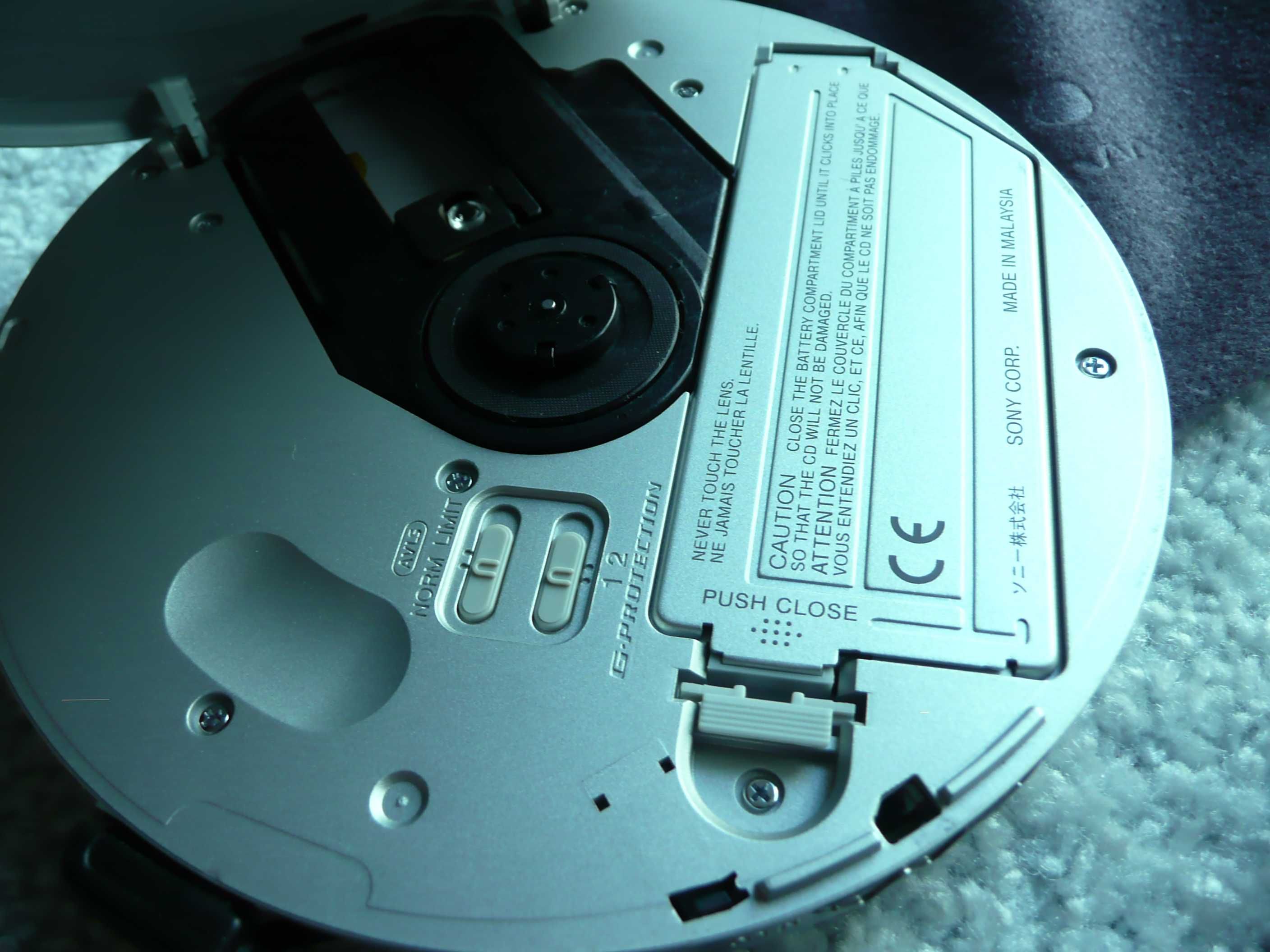 portable cd player odtwarzacz discman sony D-EJ1000 komplet