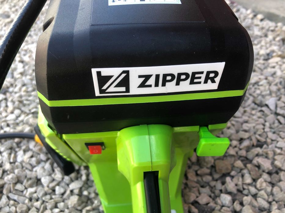 Piła przecinarka do obrzeży kostki ZIPPER ZI-BTS300Tspalinowa zNiemiec