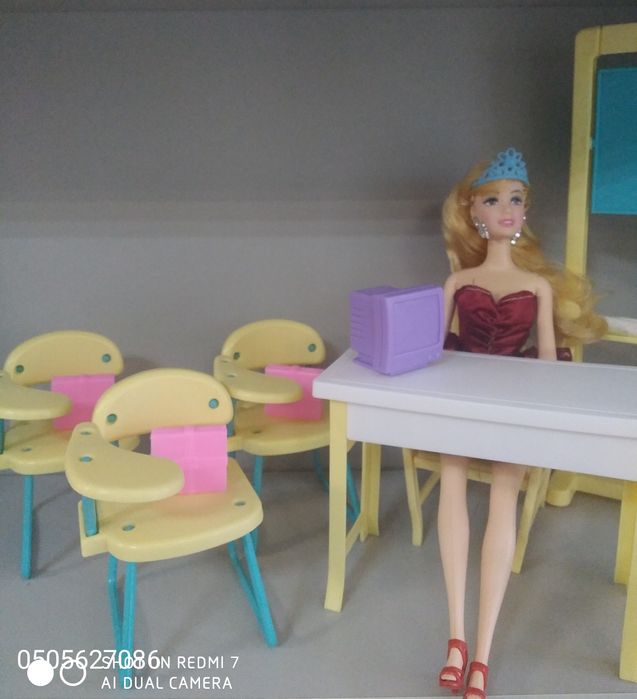 Меблі для ляльок Барбі, Мебель для кукол Барби и Лол