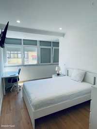 622782 - Quarto com cama de casal em apartamento com 4 quartos