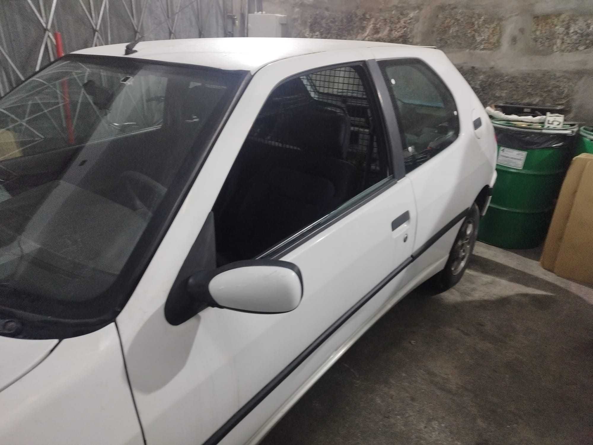 Peugeot 306 (12/1996)