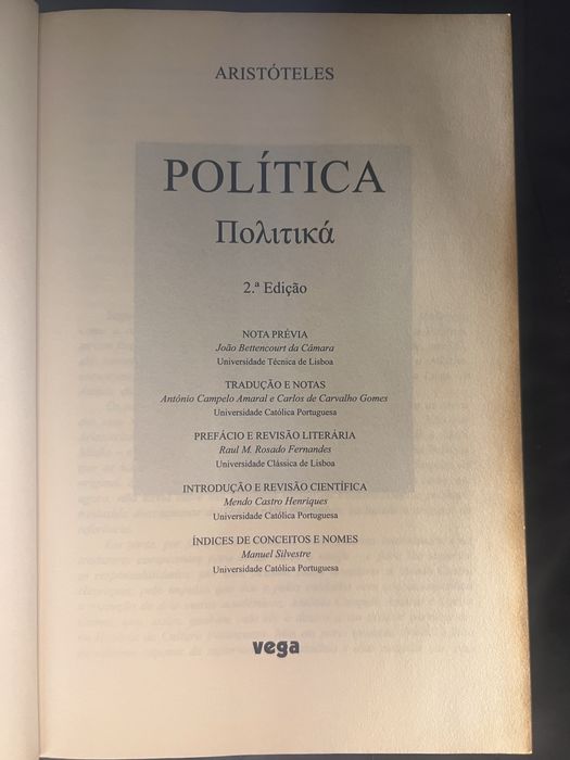 Política – Aristóteles | Edição Bilíngue | Biblioteca Clássica – Vega