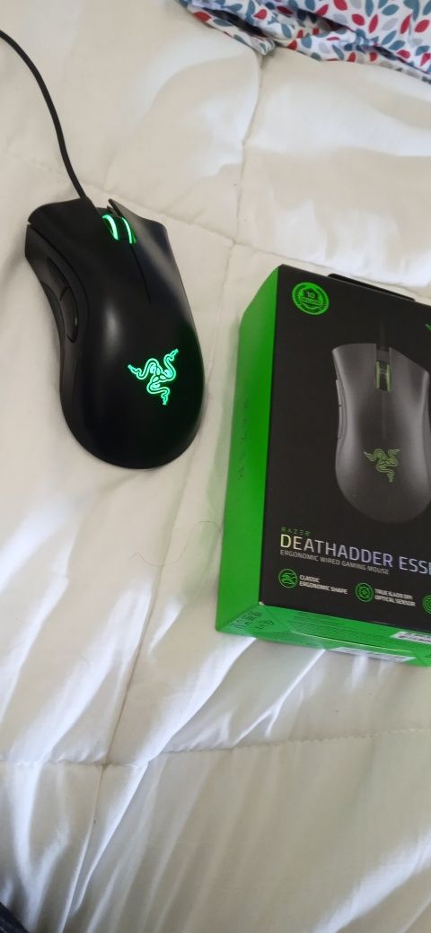 Rato Razer DeatAdder