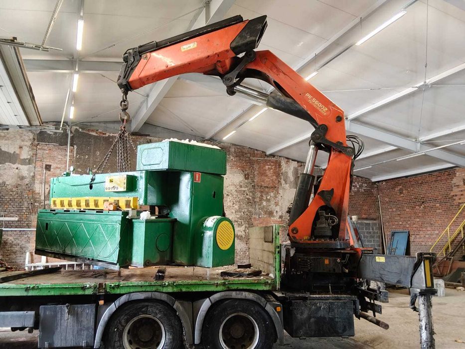 Transport HDS Krajowy Przewóz Maszyn Kontenerów Usługi Dźwigiem