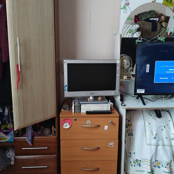 TCL TV hd ready класний тв