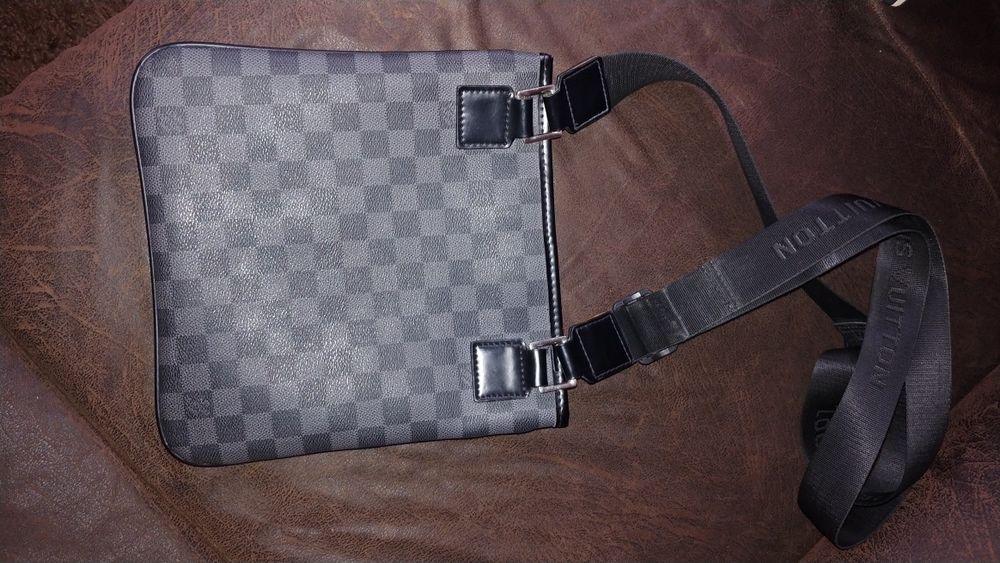 Сумка Louis Vuitton