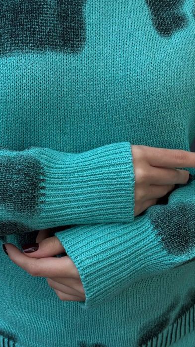 Светр жіночій бірюза