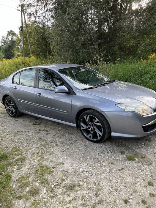 Renault Laguna 2.0 140 koni piekny stan