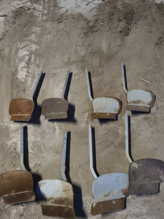 Przedpłużki overum kverneland do pługa 8 szt