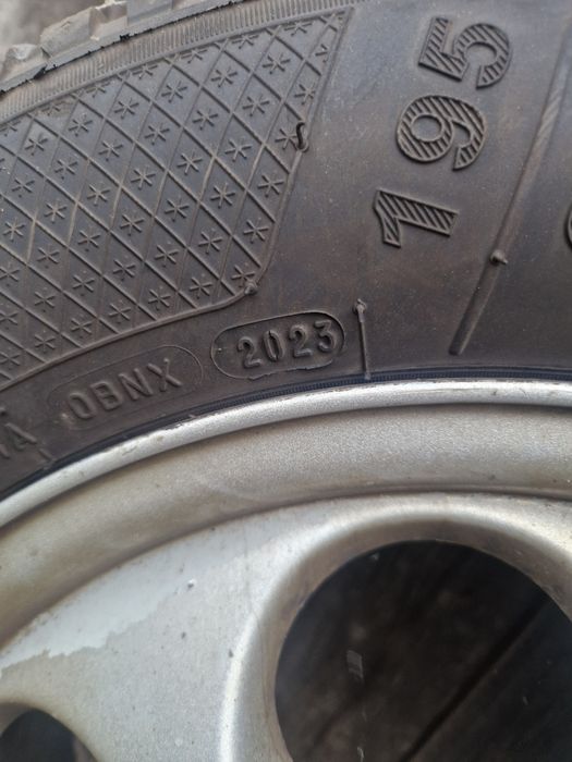 Koła zimowe seat toledo leon Bora golf a3 195/65/15 5x100 Kleber 2023