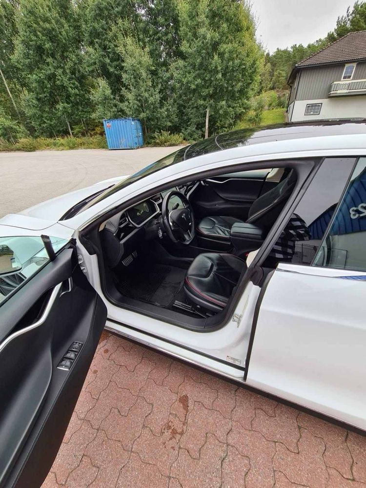 Tesla MS model S MS 2012-2015 Разборка Бампер крыло двери ляда