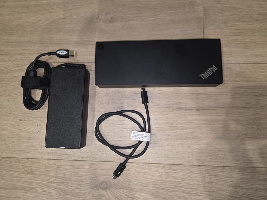 Stacja dokujaca Lenovo Dock Thunderbolt 3 gen 2 135W