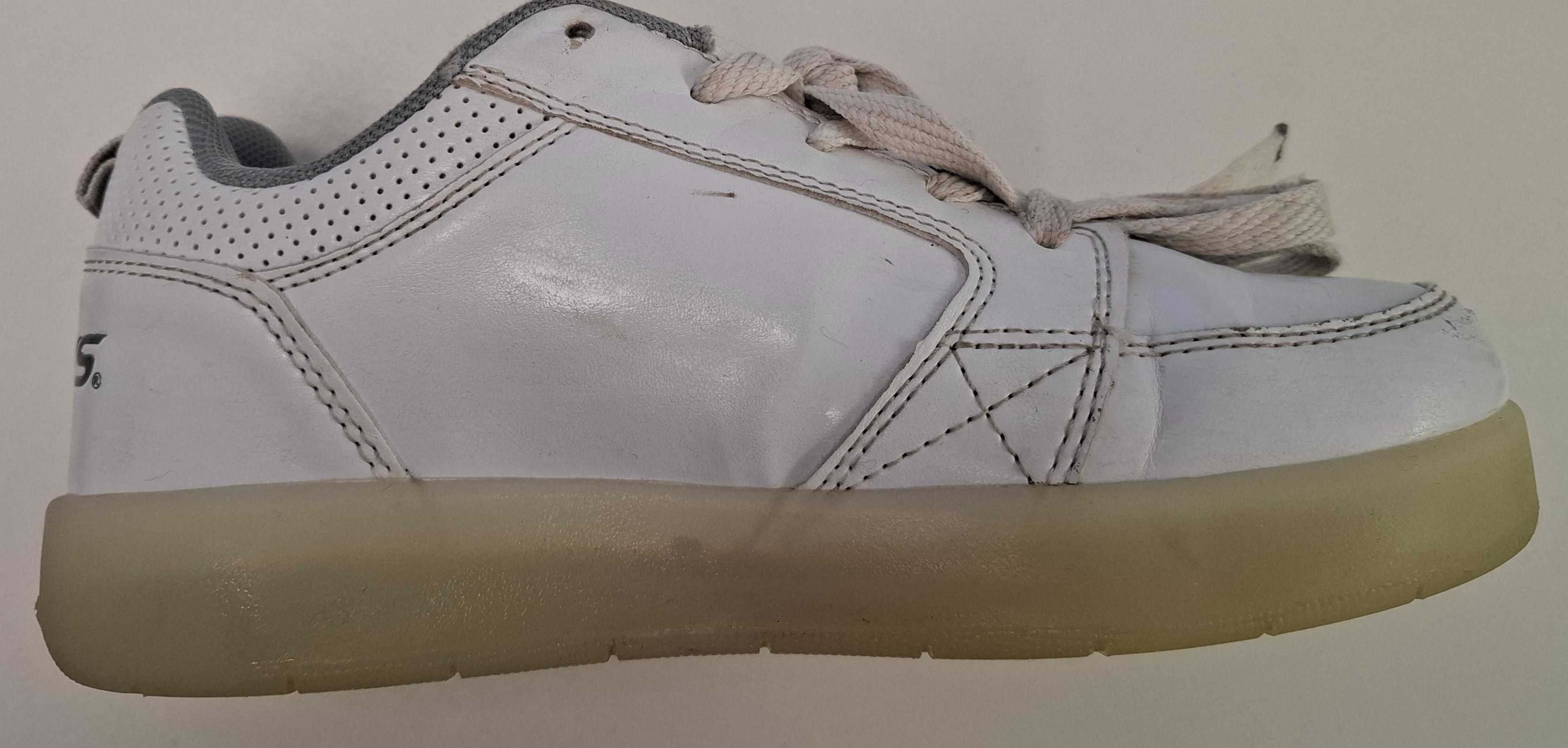 Sapatilhas Heelys IMPORTADAS Rodas e Luz
