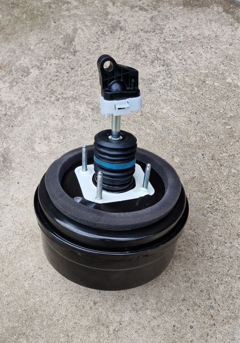 Вакуумний підсилювач Jeep Cherokee KL рест 2018 2019 2020 2021 вакуум