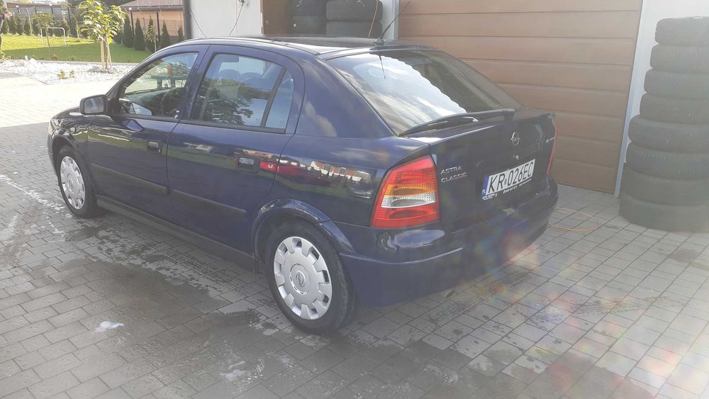 Opel Astra G z PL salonu.       Benzyna 1.4