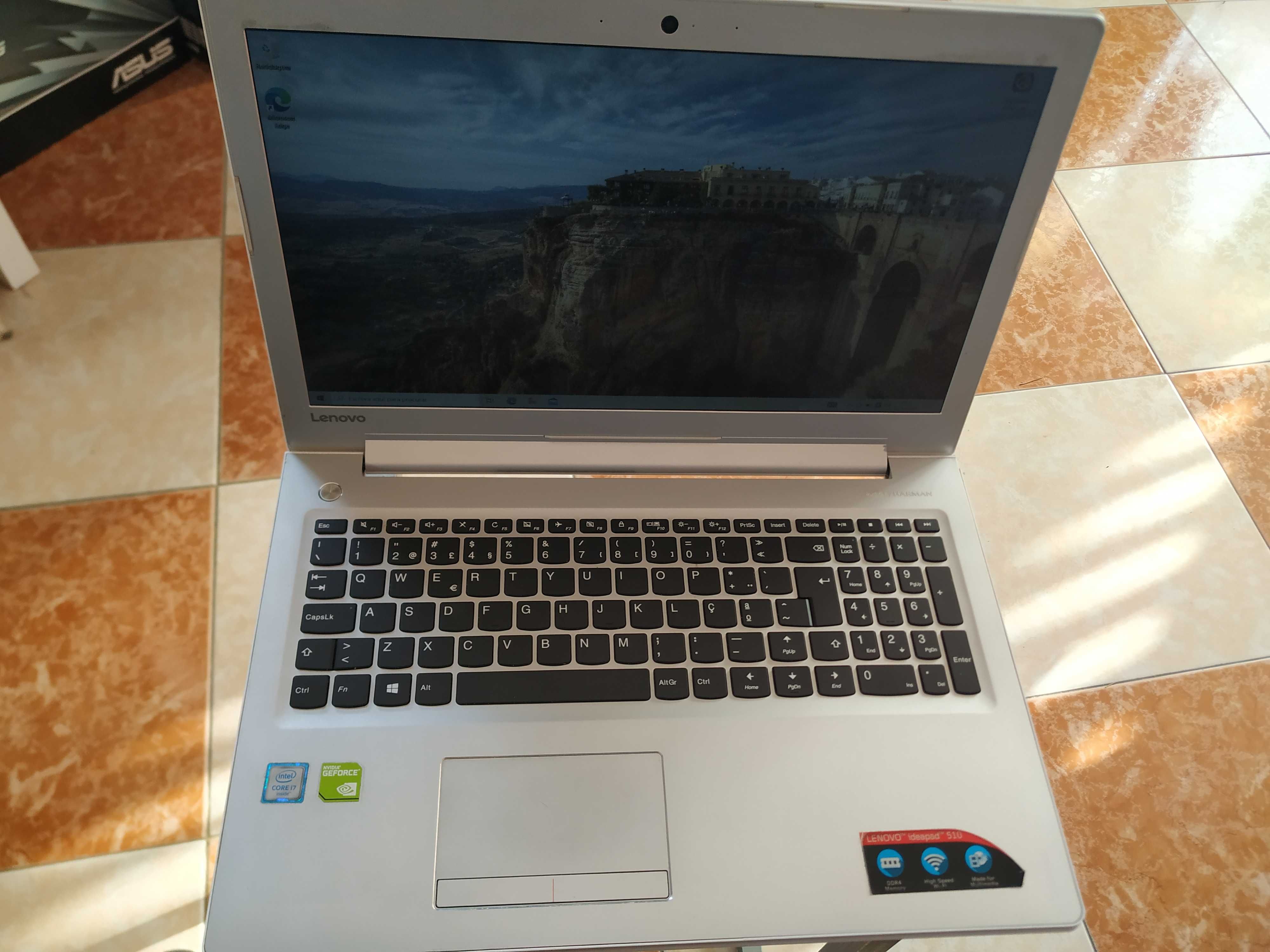 Lenovo - Idealpad 510-151SK -15''