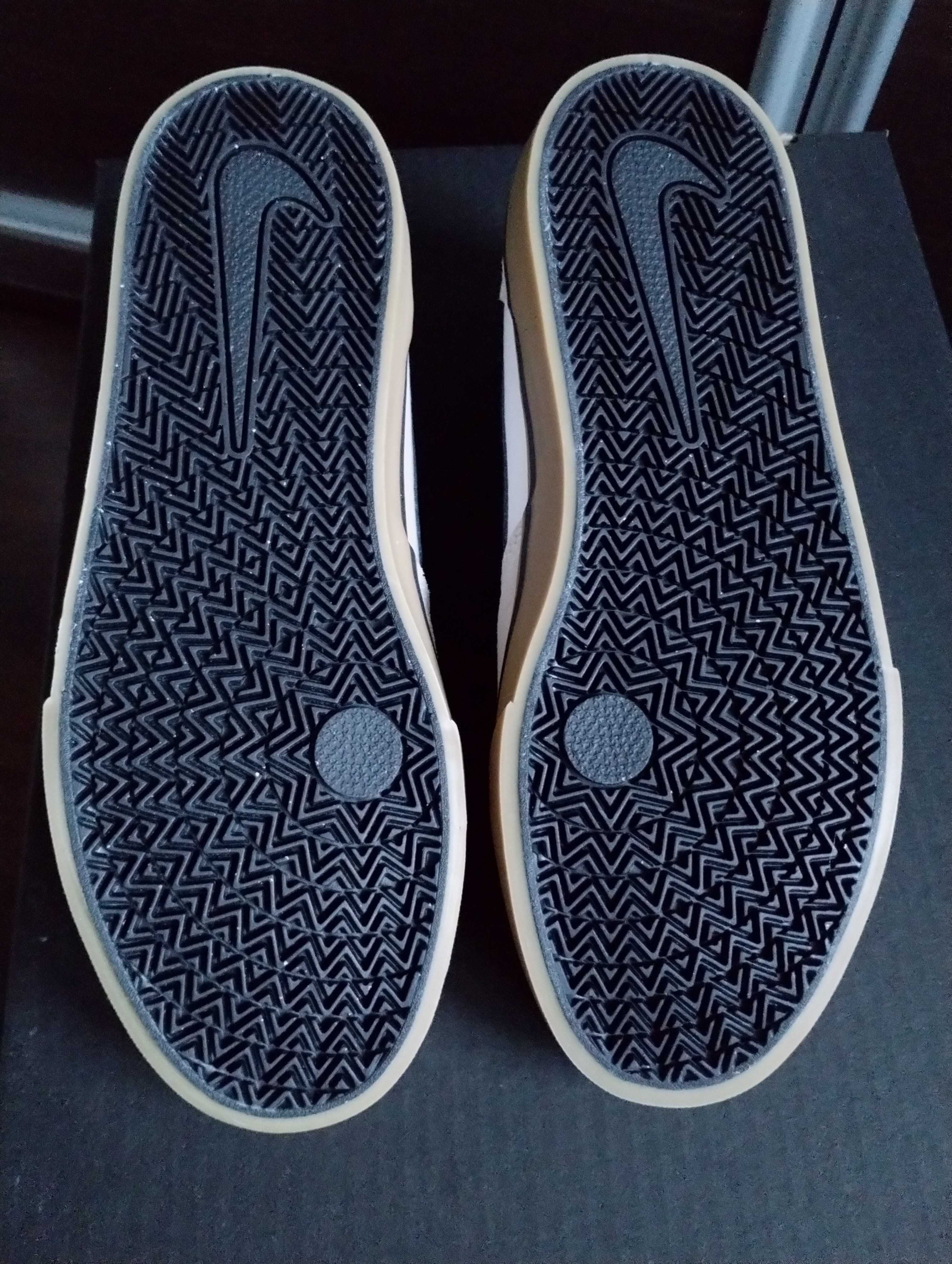Nowe trampki Nike SB Chron 2