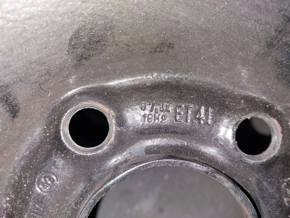Komplet felg stalowych 16" Opel/Saab (5×110 ET 41)
ET 41ɓ