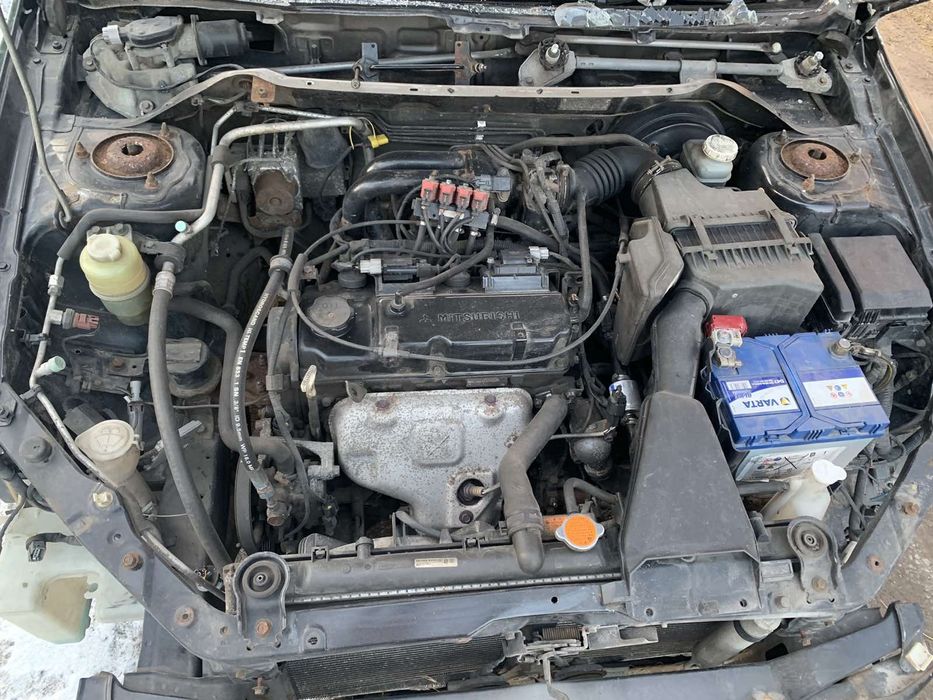 Митсубиси ланцер 9 MITSUBISHI LANCER  четверть правая крыша