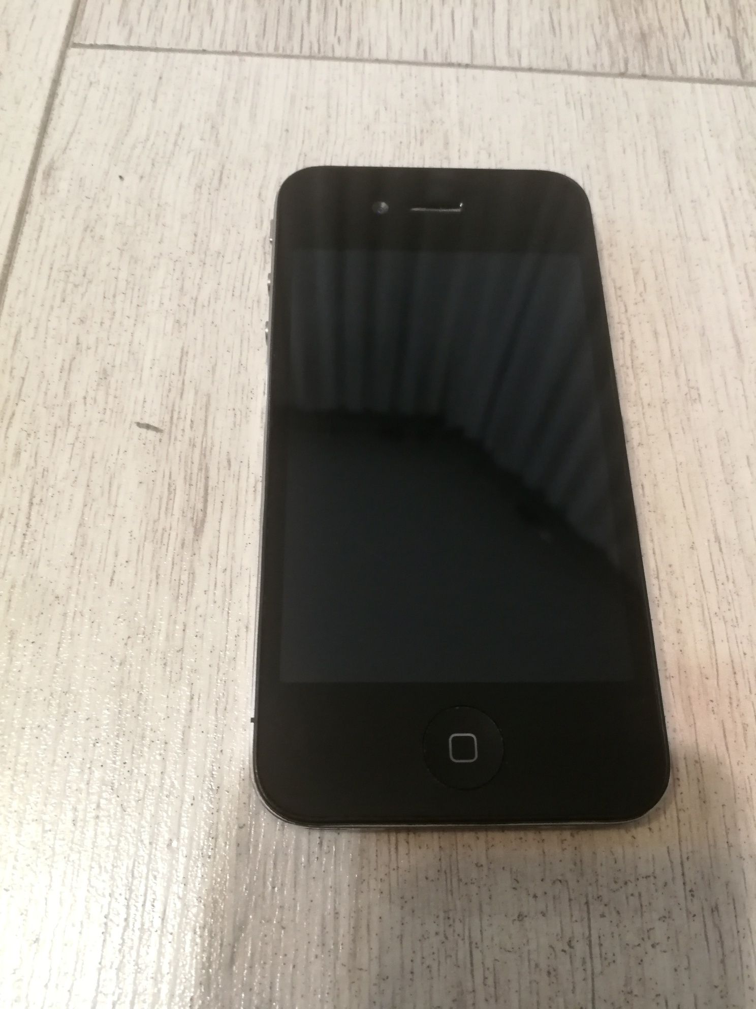 iPhone 4 16GB 100% sprawny komplet